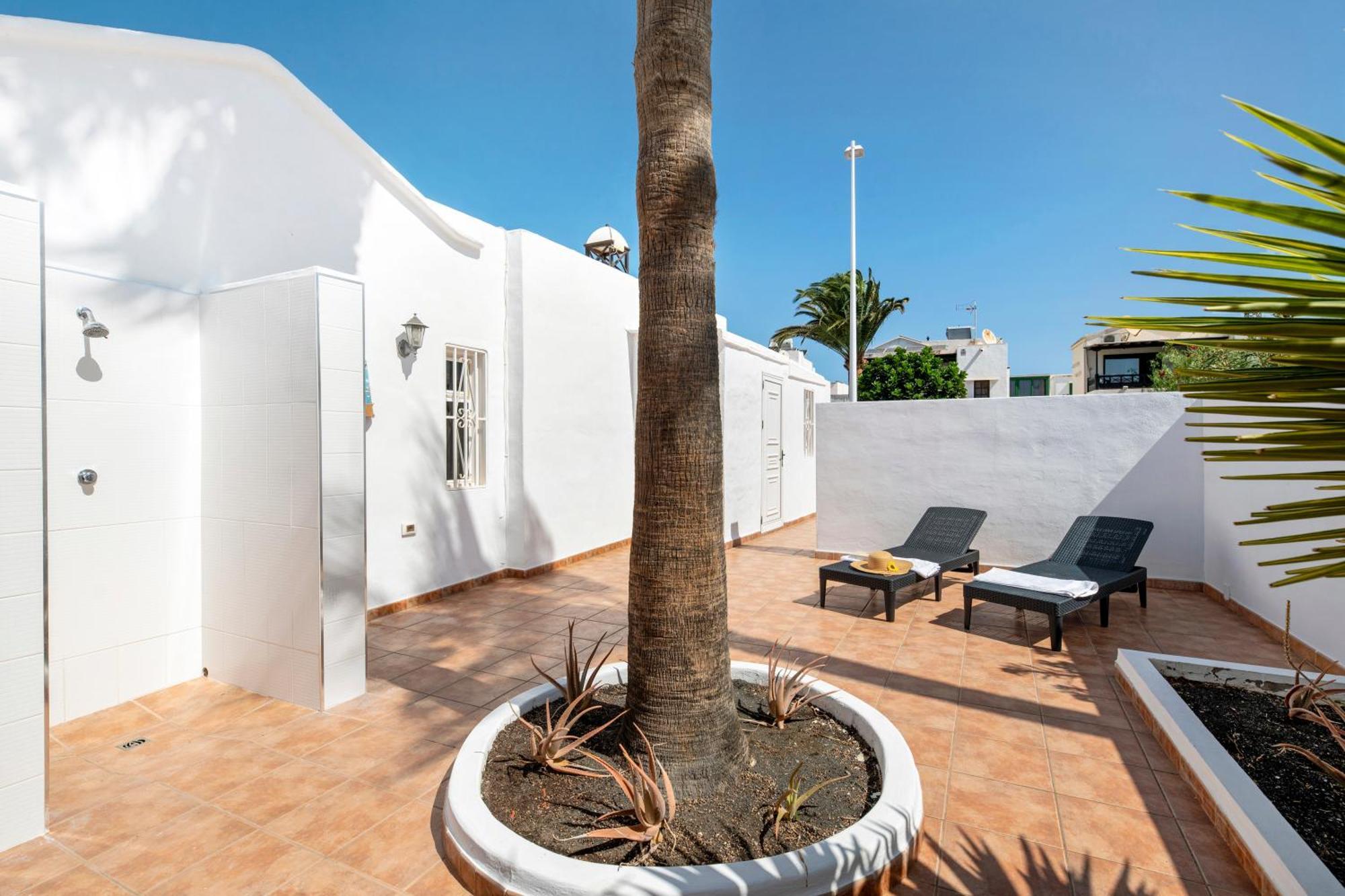 Casa Del Cura Villa Пуерто дел Кармен Екстериор снимка